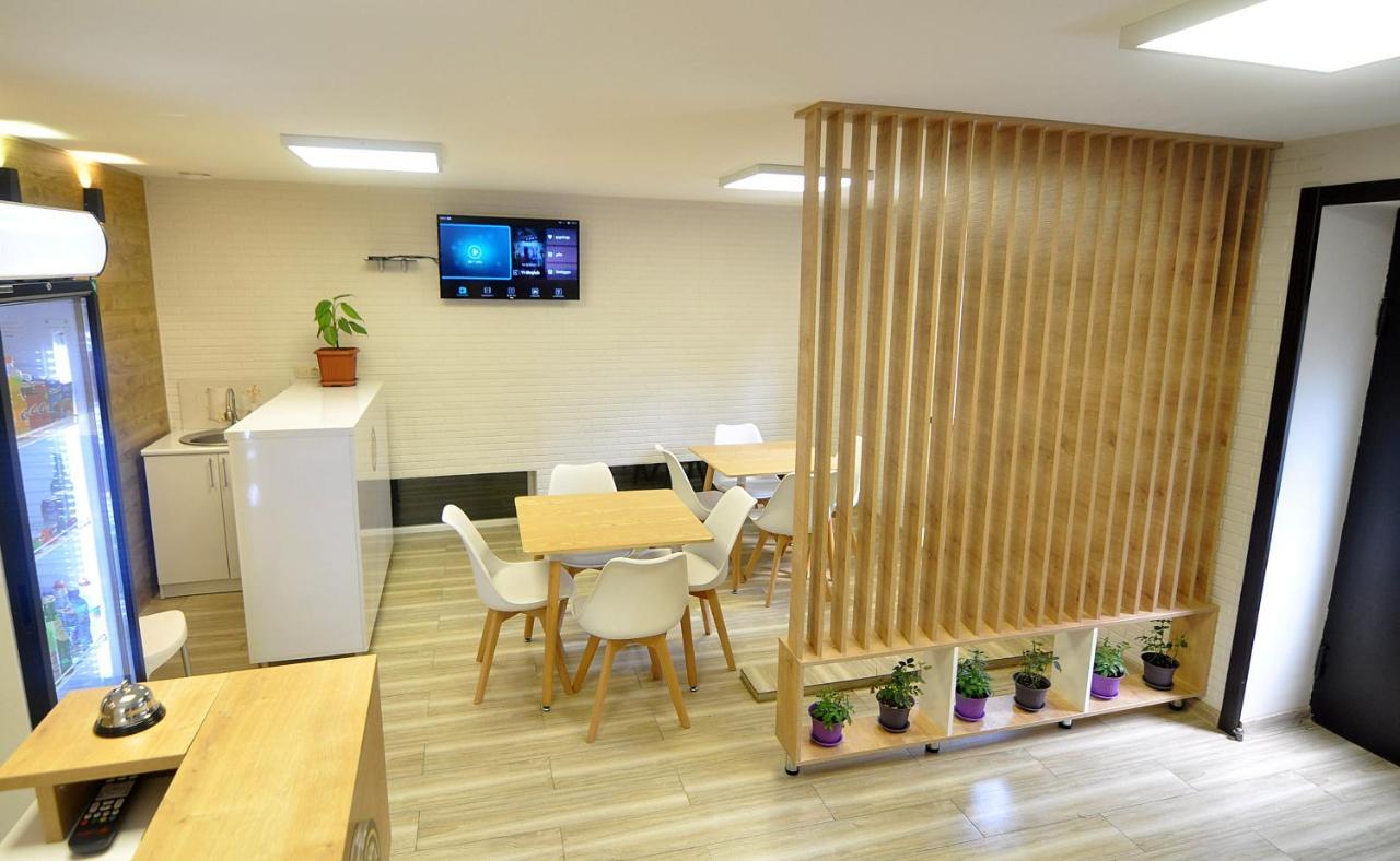 Light Hotel Tbilissi Extérieur photo
